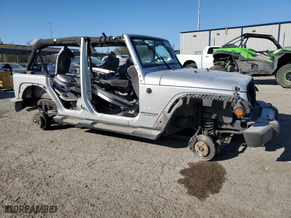 2008 Jeep Wrangler Unlimited Sahara with VIN 1J8GA59158L627977, listed as a Copart auction lot 47791435 with 0 mi miles and Salvage Title. Bid and sale history available at carsss.com. Image 4.
