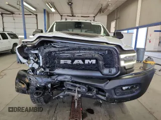 2020 Ram 2500 Power Wagon z VIN 3C6TR5EJ5LG126296, wystawiony jako Copart lot #57616555 z przebiegiem 67 960 mil mil oraz Szkoda całkowita • Salvage title. Historia ofert i sprzedaży dostępna na DreamBid. Obrazek 5.