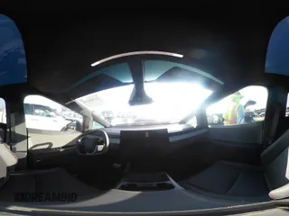 2024 Tesla Cybertruck с VIN 7G2CEHEDXRA050258, выставлен на аукционе IAAI как лот 41200586 с пробегом 495 миль миль и . История ставок и продаж доступна на DreamBid. Изображение 21.