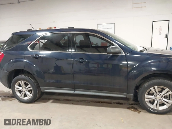 2015 Chevrolet Equinox LS with VIN 2GNFLEEKXF6316909, listed as a IAAI auction lot 41282944 with 135,824 mi miles and . Bid and sale history available at carsss.com. Image 14.