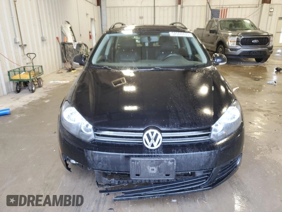 2013 Volkswagen Jetta SportWagen S with VIN 3VWPP7AJ2DM640379, listed as a Copart auction lot 52508435 with 161,789 mi miles and Non Repairable. Bid and sale history available at carsss.com. Image 5.