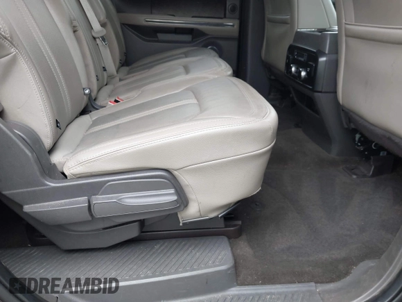 2020 Ford Expedition Max Limited with VIN 1FMJK1KT8LEA11679, listed as a IAAI auction lot 42069709 with 106,112 mi miles and . Bid and sale history available at DreamBid. Image 8.