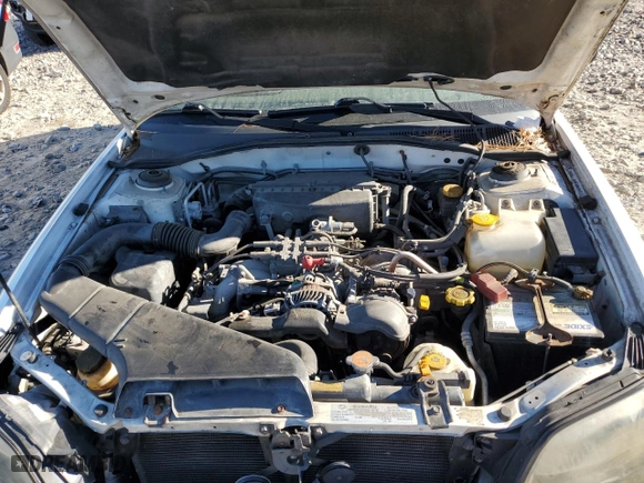 2001 Subaru Legacy Wagon Outback w/RB Equip with VIN 4S3BH665017671569, listed as a Copart auction lot 81487674 with 128,939 mi miles and Salvage Title. Bid and sale history available at carsss.com. Image 13.