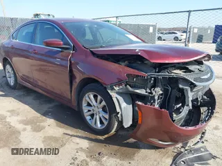 2015 Chrysler 200 Limited z VIN 1C3CCCAB3FN570323, wystawiony jako IAAI lot #41126508 z przebiegiem 194 221 mil mil oraz . Historia ofert i sprzedaży dostępna na DreamBid. Obrazek 1.