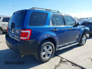 2008 Ford Escape XLT с VIN 1FMCU93168KA50679, выставлен на аукционе IAAI как лот 39837887 с пробегом Не указан миль и . История ставок и продаж доступна на DreamBid. Изображение 4.