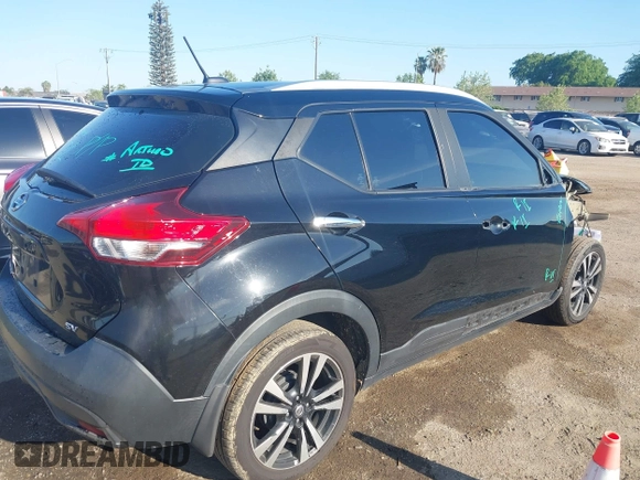 2019 Nissan Kicks S with VIN 3N1CP5CU5KL506114, listed as a IAAI auction lot 41999927 with 80,576 mi miles and . Bid and sale history available at carsss.com. Image 4.