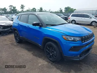 2024 Jeep Compass Latitude with VIN 3C4NJDBN4RT106311, listed as a IAAI auction lot 42474517 with 9,027 mi miles and . Bid and sale history available at DreamBid. Image 1.