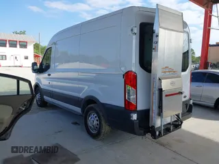 2023 Ford Transit Cargo с VIN 1FTBR2C89PKA72549, выставлен на аукционе IAAI как лот 41514703 с пробегом 12 507 миль миль и . История ставок и продаж доступна на DreamBid. Изображение 3.