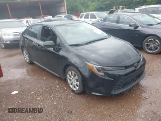 2024 Toyota Corolla LE z VIN 5YFB4MDE6RP100648, wystawiony jako IAAI lot #42542005 z przebiegiem 38 127 mil mil oraz . Historia ofert i sprzedaży dostępna na DreamBid. Obrazek 1.