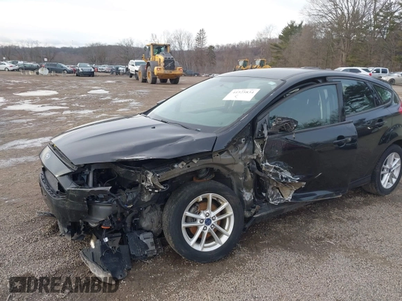 2015 Ford Focus SE with VIN 1FADP3K23FL373639, listed as a IAAI auction lot 41525834 with 62,170 mi miles. Bid and sale history available at carsss.com. Image 6.