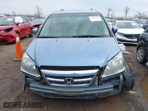 2007 Honda Odyssey EX with VIN 5FNRL38447B067235, listed as a IAAI auction lot 41899502 with 201,798 mi miles. Bid and sale history available at carsss.com. Image 13.