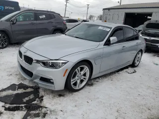 2018 BMW 3 Series 330e iPerformance with VIN WBA8E1C57JA180183, listed as a Copart auction lot 88513245 with 33,632 mi miles and Clean Title. Bid and sale history available at carsss.com. Image 1.