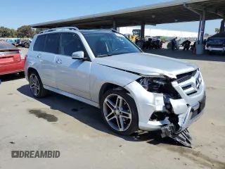 2015 Mercedes-Benz GLK 350 with VIN WDCGG8JB5FG434949, listed as a Copart auction lot 50738544 with 73,886 mi miles and . Bid and sale history available at DreamBid. Image 4.