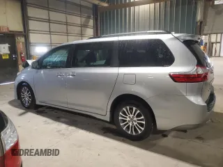 2019 Toyota Sienna XLE Auto Access Seat z VIN 5TDYZ3DC5KS005161, wystawiony jako Copart lot #55245905 z przebiegiem 98 077 mil mil oraz Szkoda całkowita • Salvage title. Historia ofert i sprzedaży dostępna na DreamBid. Obrazek 2.