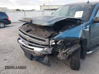 2010 Chevrolet Silverado 1500 LT with VIN 3GCRCSE06AG193321, listed as a IAAI auction lot 42018223 with 210,693 mi miles and . Bid and sale history available at DreamBid. Image 6.