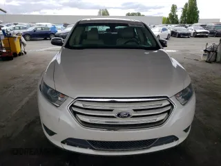 2015 Ford Taurus Limited with VIN 1FAHP2F88FG189607, listed as a Copart auction lot 54910595 with 122,694 mi miles and Clean Title. Bid and sale history available at DreamBid. Image 5.