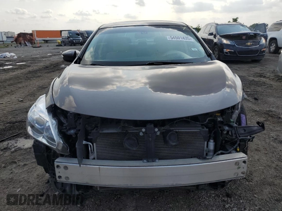 2014 Nissan Altima 2.5 with VIN 1N4AL3AP6EN227945, listed as a Copart auction lot 54501435 with 67,079 mi miles and Salvage Title. Bid and sale history available at DreamBid. Image 5.