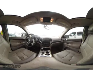 2011 Jeep Grand Cherokee Laredo with VIN 1J4RR4GG0BC610046, listed as a IAAI auction lot 41730587 with 177,032 mi miles. Bid and sale history available at carsss.com. Image 18.