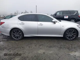 2013 Lexus GS 350 z VIN JTHBE1BL8D5019927, wystawiony jako IAAI lot #41174621 z przebiegiem 115 401 mil mil oraz . Historia ofert i sprzedaży dostępna na DreamBid. Obrazek 13.