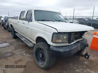 1995 Ford F-350 with VIN 1FTJW36H0SEA10003, listed as a IAAI auction lot 41959728 with 266,377 mi miles and . Bid and sale history available at DreamBid. Image 1.