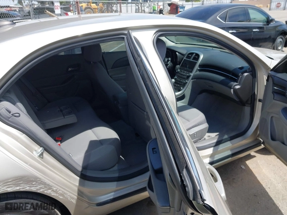 2013 Chevrolet Malibu LS with VIN 1G11B5SA8DF209872, listed as a IAAI auction lot 42034809 with 118,563 mi miles. Bid and sale history available at carsss.com. Image 8.