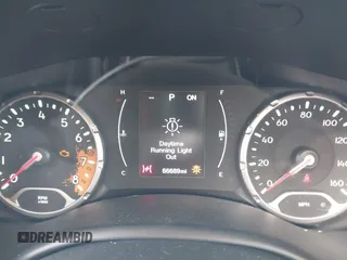 2018 Jeep Renegade Latitude with VIN ZACCJBBB2JPH59443, listed as a IAAI auction lot 42555557 with 66,689 mi miles and . Bid and sale history available at DreamBid. Image 7.