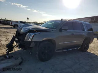 2018 Cadillac Escalade Luxury with VIN 1GYS3BKJXJR140212, listed as a Copart auction lot 84808834 with 127,402 mi miles and Salvage Title. Bid and sale history available at carsss.com. Image 1.