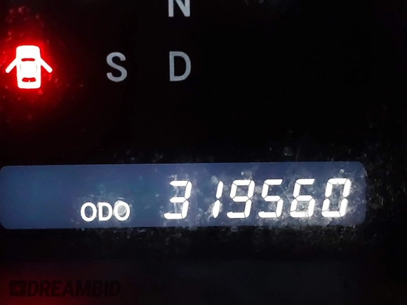 2010 Toyota Highlander with VIN 5TDBK3EH6AS007911, listed as a IAAI auction lot 42410234 with 319,560 mi miles and . Bid and sale history available at DreamBid. Image 15.