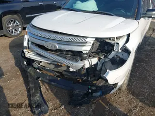 2013 Ford Explorer XLT with VIN 1FM5K7D97DGC88108, listed as a IAAI auction lot 42180147 with 156,905 mi miles and . Bid and sale history available at carsss.com. Image 6.