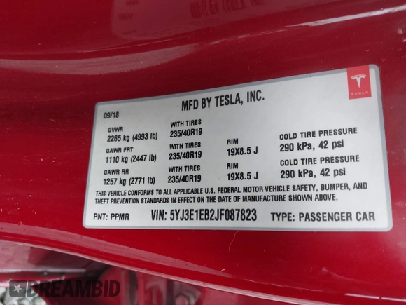 2018 Tesla Model 3 Long Range Battery z VIN 5YJ3E1EB2JF087823, wystawiony jako IAAI lot #41903609 z przebiegiem 69 749 mil mil oraz . Historia ofert i sprzedaży dostępna na DreamBid. Obrazek 9.