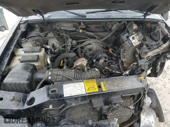 2004 Ford Ranger XL Fleet with VIN 1FTZR45E84PB66773, listed as a Copart auction lot 46688675 with Not Provided miles and Salvage Title. Bid and sale history available at DreamBid. Image 12.