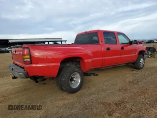 2004 Chevrolet Silverado 3500 with VIN 1GCJC33104F153613, listed as a Copart auction lot 81335784 with 320,963 mi miles and Salvage Title. Bid and sale history available at carsss.com. Image 3.