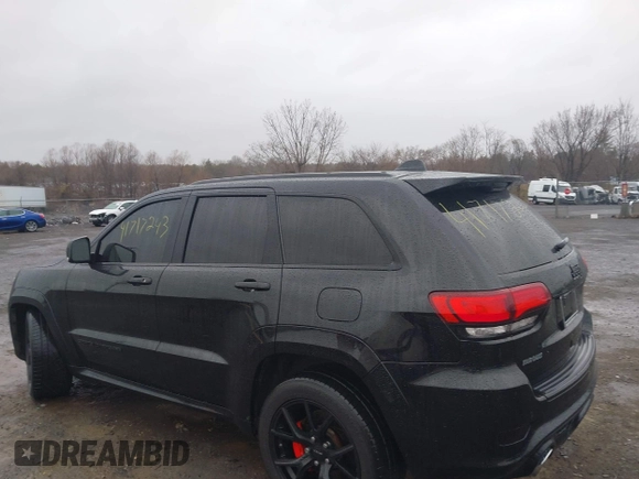 2018 Jeep Grand Cherokee SRT z VIN 1C4RJFDJ2JC391503, wystawiony jako IAAI lot #41717243 z przebiegiem 78 157 mil mil oraz . Historia ofert i sprzedaży dostępna na DreamBid. Obrazek 14.