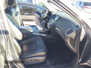 2013 Infiniti JX35 with VIN 5N1AL0MM6DC314048, listed as a IAAI auction lot 41393672 with 158,073 mi miles. Bid and sale history available at carsss.com. Image 5.