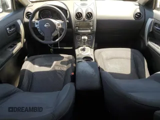 2015 Nissan Rogue S z VIN JN8AS5MT3FW650483, wystawiony jako Copart lot #56312985 z przebiegiem 164 269 mil mil oraz Szkody całkowita. Historia ofert i sprzedaży dostępna na DreamBid. Obrazek 8.