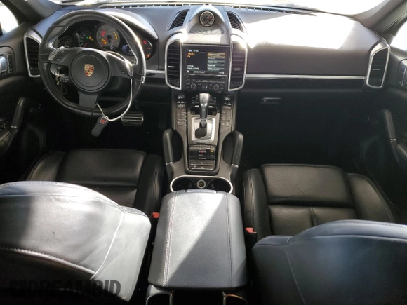 2012 Porsche Cayenne S Hybrid with VIN WP1AE2A28CLA93790, listed as a Copart auction lot 42040485 with 150,816 mi miles and Clean title. Bid and sale history available at DreamBid. Image 8.