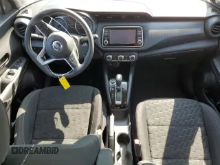 2021 Nissan Kicks S with VIN 3N1CP5BV5ML560722, listed as a Copart auction lot 70270944 with 35,806 mi miles and Salvage Title. Bid and sale history available at carsss.com. Image 8.