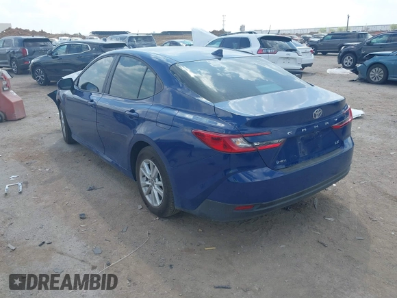2025 Toyota Camry LE with VIN 4T1DAACK0SU091506, listed as a IAAI auction lot 41880460 with 8,407 mi miles and . Bid and sale history available at DreamBid. Image 3.