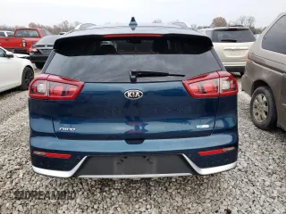 2019 Kia Niro Touring with VIN KNDCE3LC2K5312266, listed as a Copart auction lot 80766574 with 71,560 mi miles and Salvage Title. Bid and sale history available at carsss.com. Image 6.