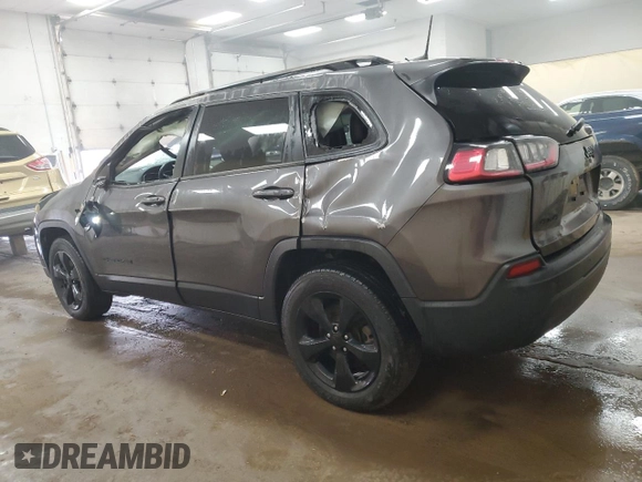 2020 Jeep Cherokee Latitude Plus z VIN 1C4PJMLB8LD605378, wystawiony jako Copart lot #49398185 z przebiegiem 78 125 mil mil oraz Nie do naprawy • Non repairable. Historia ofert i sprzedaży dostępna na DreamBid. Obrazek 2.