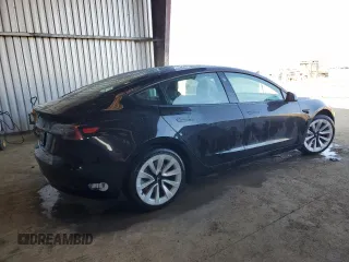 2022 Tesla Model 3 with VIN 5YJ3E1EA2NF190124, listed as a Copart auction lot 48759565 with 137,726 mi miles and Clean Title. Bid and sale history available at carsss.com. Image 3.