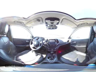 2019 Jeep Cherokee Limited z VIN 1C4PJMDN7KD179111, wystawiony jako Copart lot #55577595 z przebiegiem 104 392 mil mil oraz Szkoda całkowita • Salvage title. Historia ofert i sprzedaży dostępna na DreamBid. Obrazek 15.