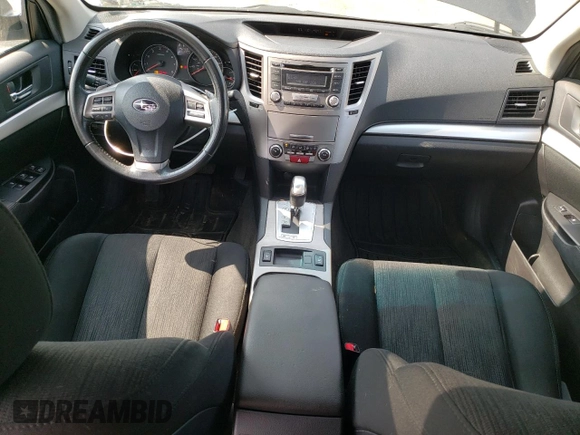2013 Subaru Outback Premium z VIN 4S4BRBGC0D3240272, wystawiony jako Copart lot #58660405 z przebiegiem 165 523 mil mil oraz Czysty tytuł • Clean title. Historia ofert i sprzedaży dostępna na DreamBid. Obrazek 8.