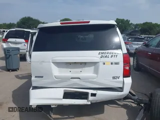 2016 Chevrolet Tahoe Commercial z VIN 1GNLCDEC9GR299693, wystawiony jako IAAI lot #42630221 z przebiegiem 127 081 mil mil oraz . Historia ofert i sprzedaży dostępna na DreamBid. Obrazek 16.