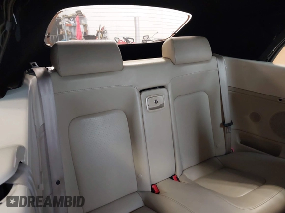 2009 Volkswagen Beetle S с VIN 3VWRG31Y89M409086, выставлен на аукционе IAAI как лот 41890714 с пробегом 100 034 миль миль и . История ставок и продаж доступна на DreamBid. Изображение 8.