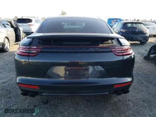 2018 Porsche Panamera with VIN WP0AA2A79JL110831, listed as a Copart auction lot 43631844 with 16,525 mi miles. Bid and sale history available at carsss.com. Image 6.