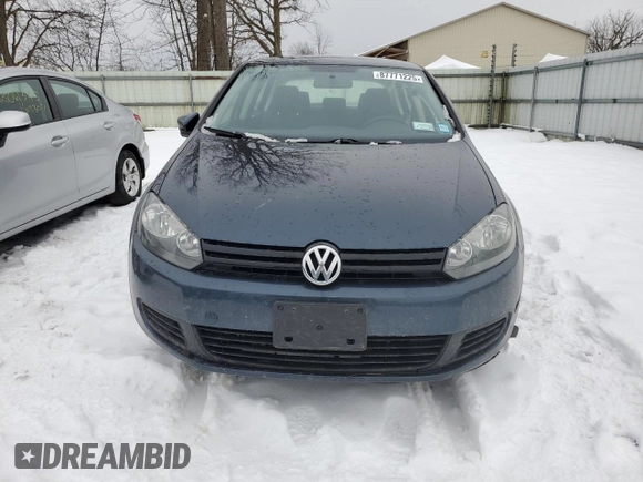 2014 Volkswagen Golf с VIN WVWDB7AJXEW010907, выставлен на аукционе Copart как лот 87771225 с пробегом 109 470 миль миль и Списание • Salvage title. История ставок и продаж доступна на DreamBid. Изображение 5.