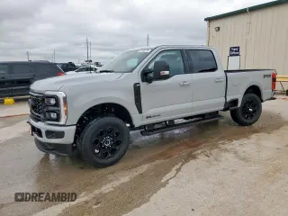 2025 Ford F-250 XL z VIN 1FT8W2BT5SEC40283, wystawiony jako Copart lot #55788785 z przebiegiem 69 mil mil oraz Szkoda całkowita • Salvage title. Historia ofert i sprzedaży dostępna na DreamBid. Obrazek 1.