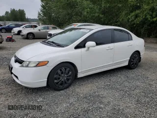 2008 Honda Civic LX z VIN 2HGFA16568H516520, wystawiony jako Copart lot #61010295 z przebiegiem 142 116 mil mil oraz Czysty tytuł • Clean title. Historia ofert i sprzedaży dostępna na DreamBid. Obrazek 1.