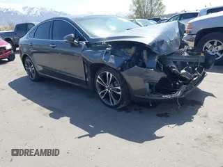 2019 Ford Fusion Titanium with VIN 3FA6P0D90KR109985, listed as a IAAI auction lot 41993329 with Not provided miles and . Bid and sale history available at DreamBid. Image 1.